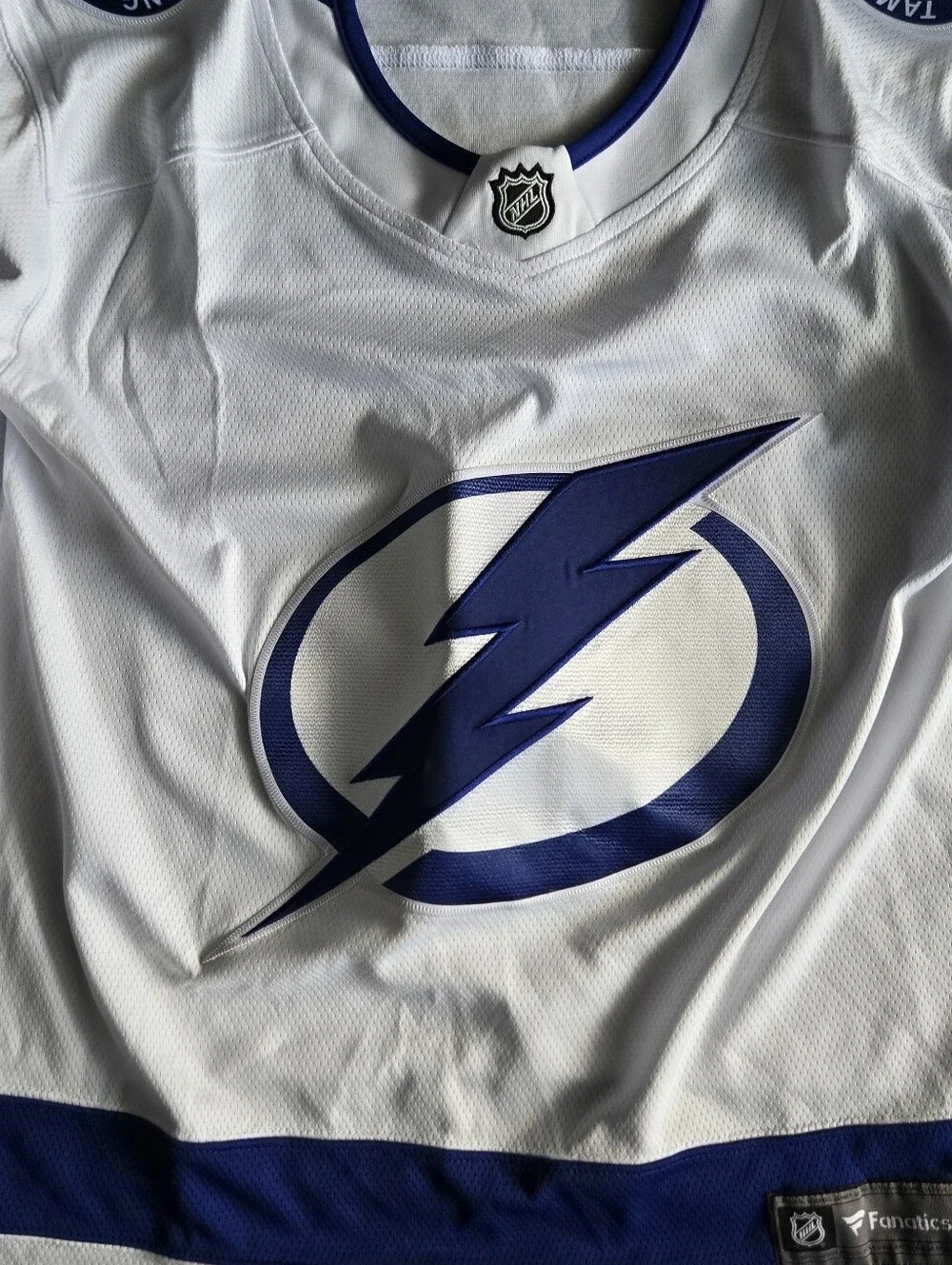 Tampa Bay Lightning Fanatics Breakaway Away Jersey Boys Size L/XL NWOT